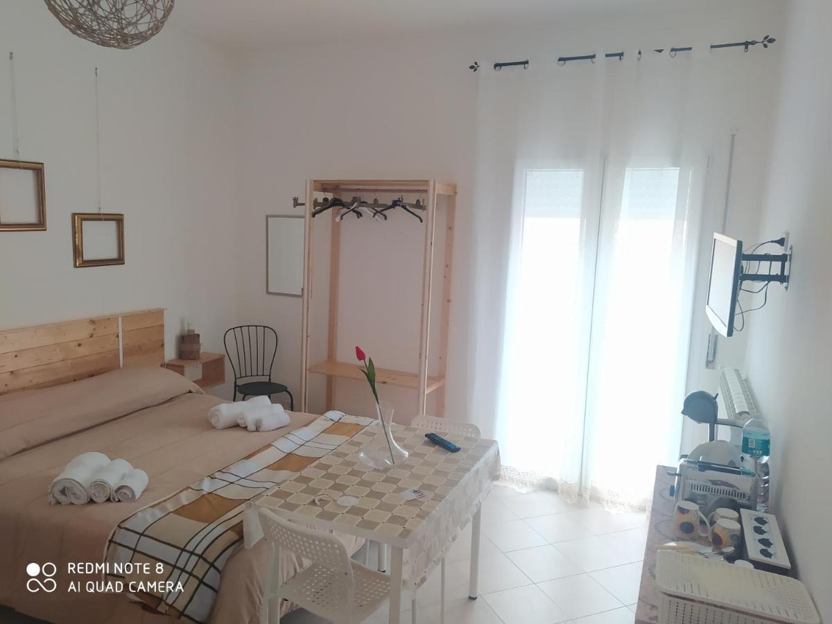 Bed & Breakfast Acquaviva Di Vullo Vincenzo Acquaviva Platani エクステリア 写真