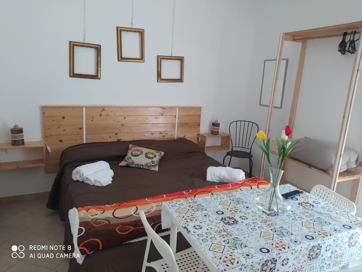 Bed & Breakfast Acquaviva Di Vullo Vincenzo Acquaviva Platani エクステリア 写真