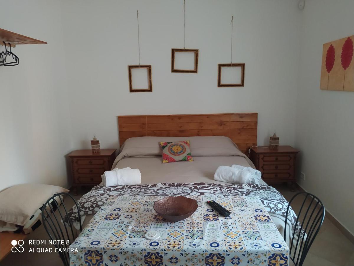 Bed & Breakfast Acquaviva Di Vullo Vincenzo Acquaviva Platani エクステリア 写真