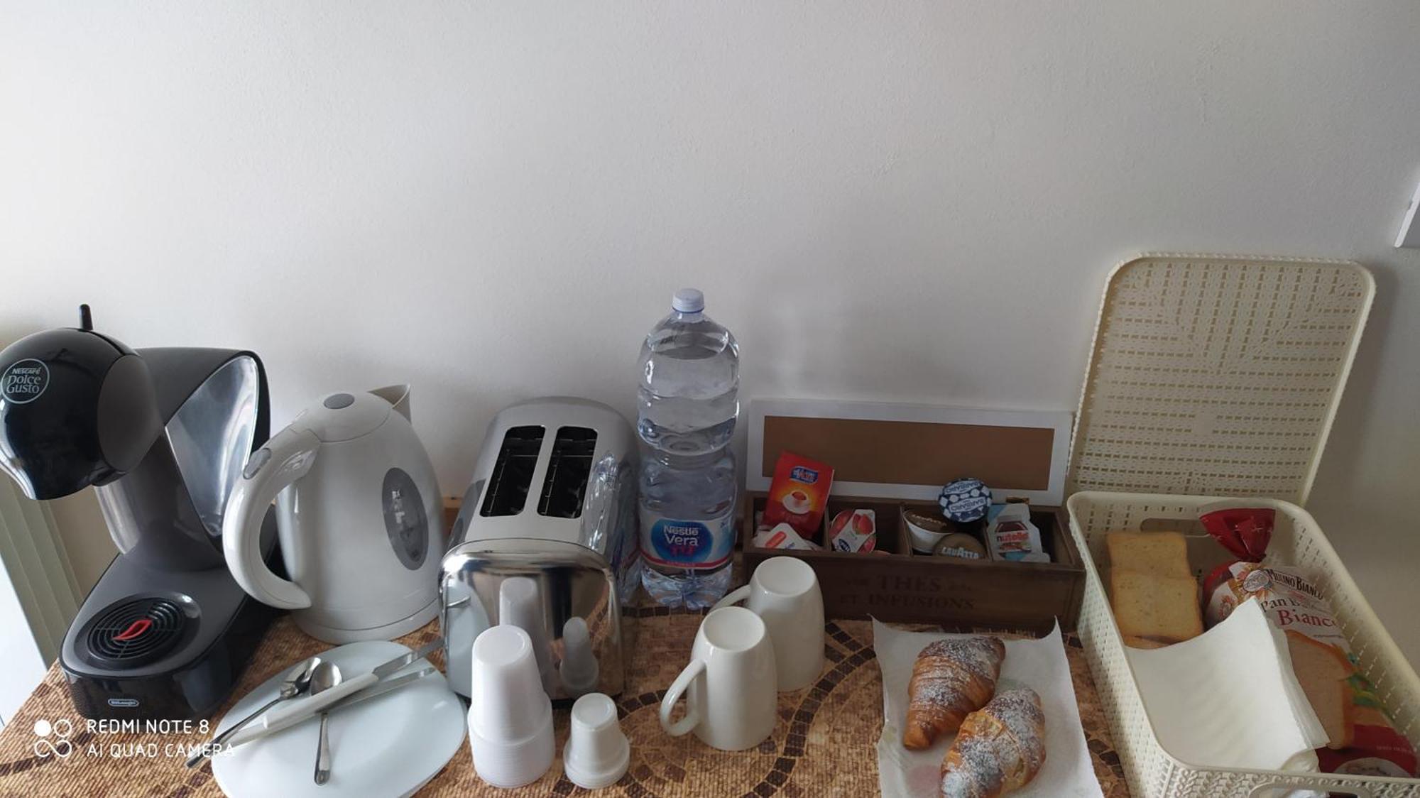 Bed & Breakfast Acquaviva Di Vullo Vincenzo Acquaviva Platani 部屋 写真