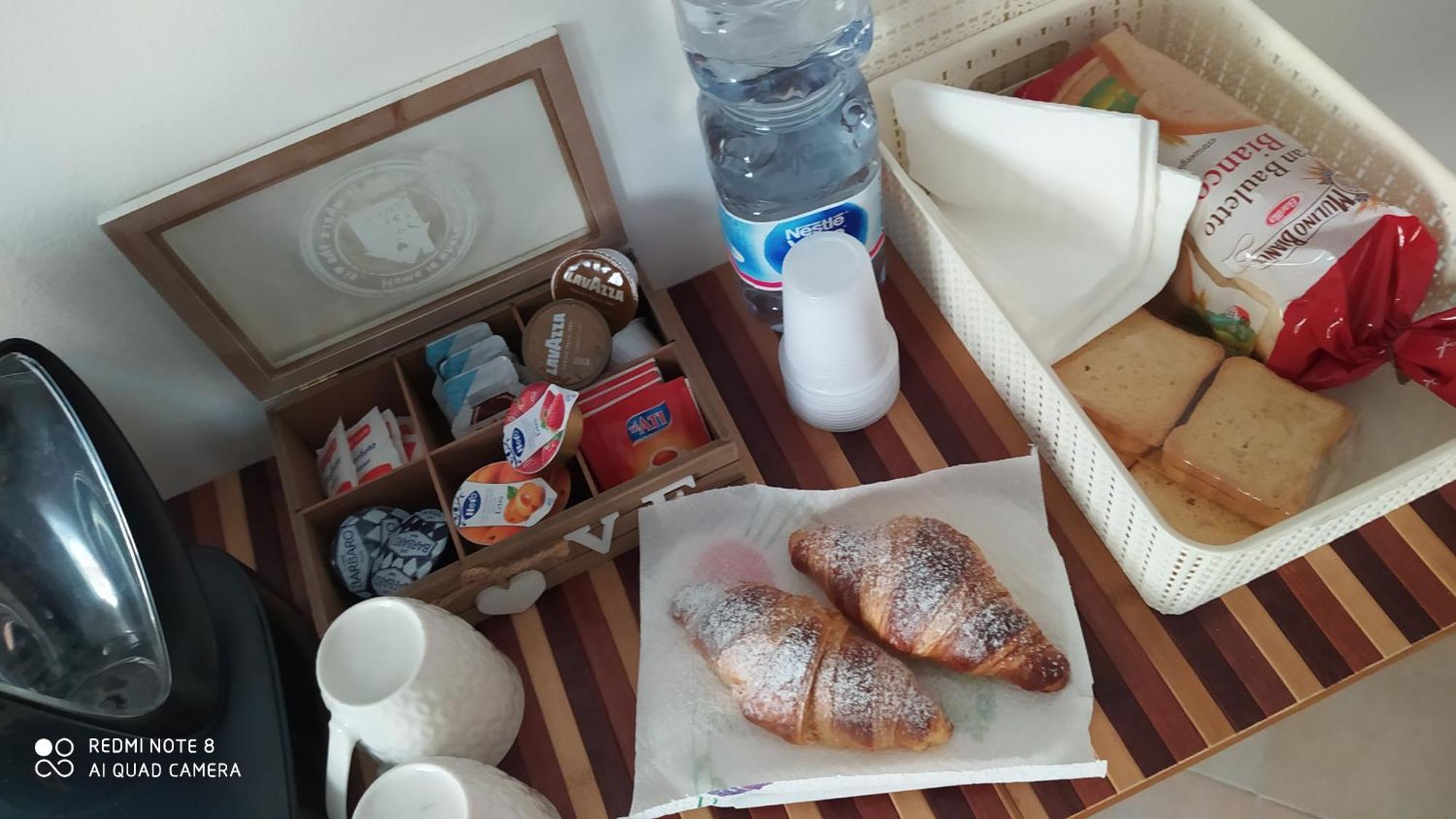 Bed & Breakfast Acquaviva Di Vullo Vincenzo Acquaviva Platani 部屋 写真