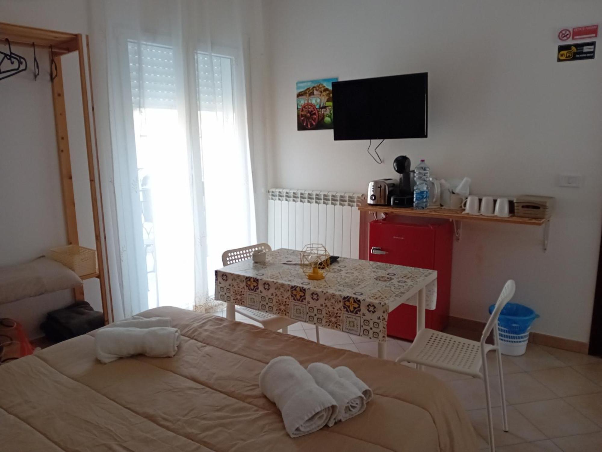 Bed & Breakfast Acquaviva Di Vullo Vincenzo Acquaviva Platani エクステリア 写真
