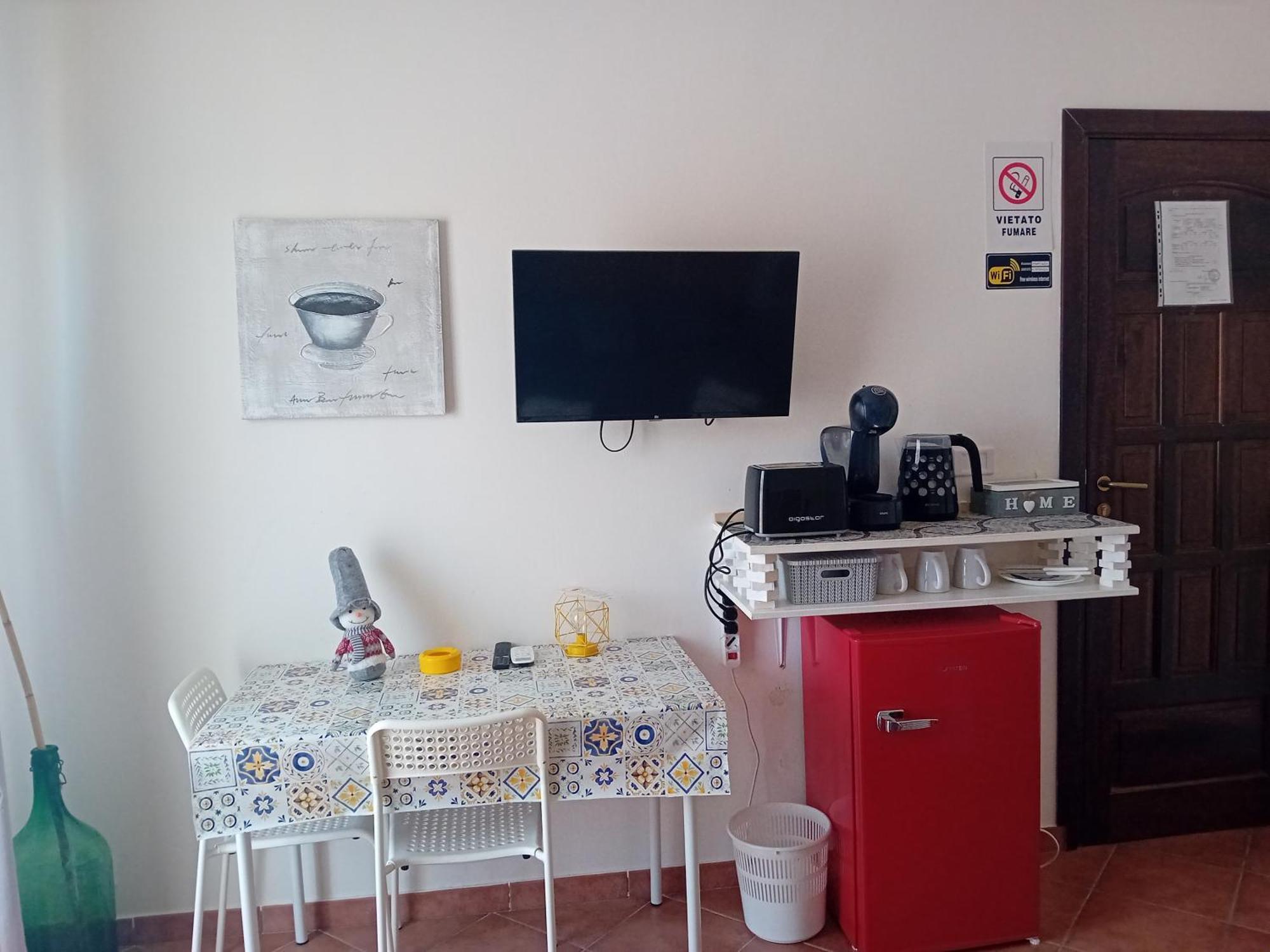 Bed & Breakfast Acquaviva Di Vullo Vincenzo Acquaviva Platani 部屋 写真